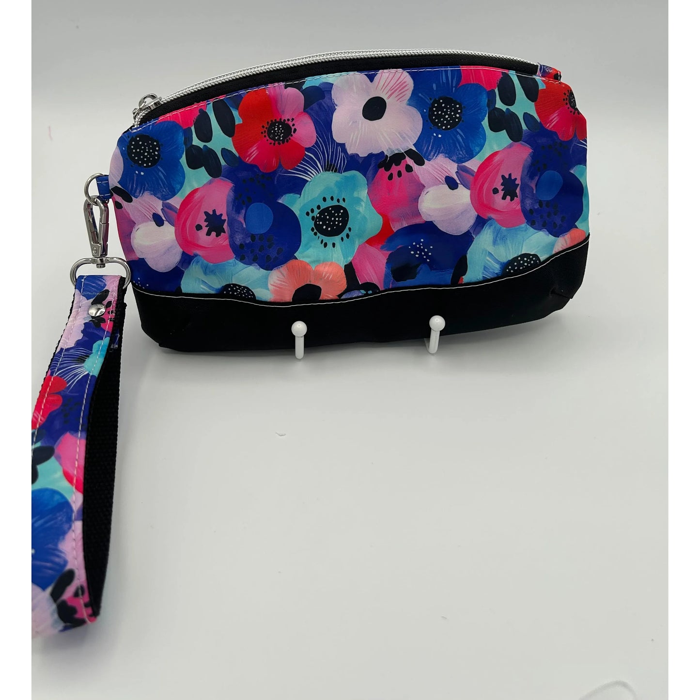 Clematis Wristlet - Multiple Colors