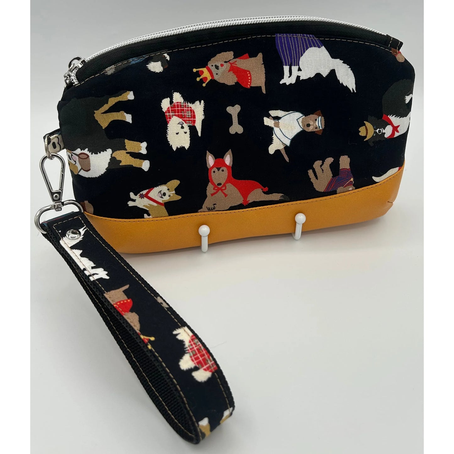 Clematis Wristlet - Multiple Colors