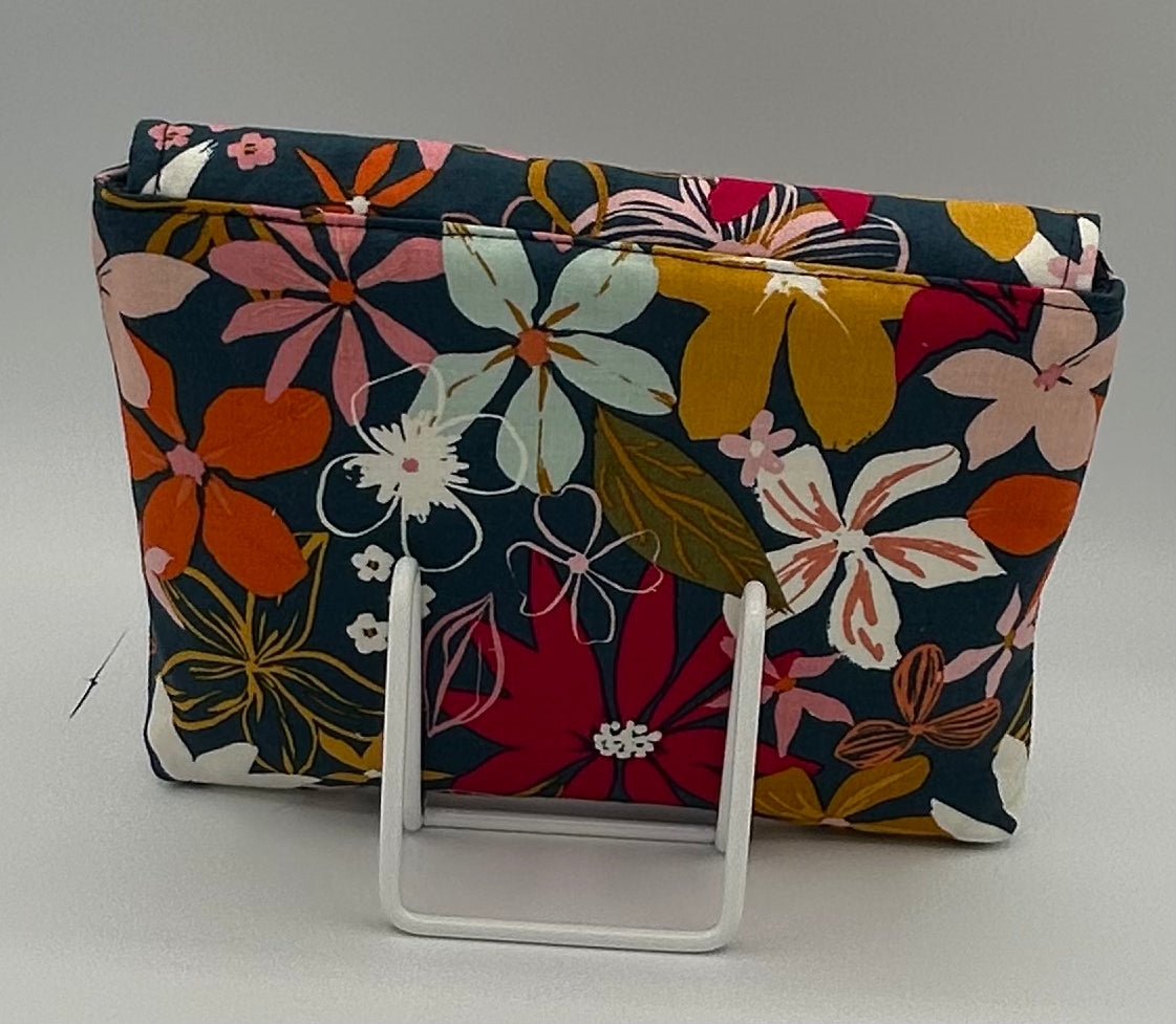 Modern Flowers Kindle Paperwhite Sleeve