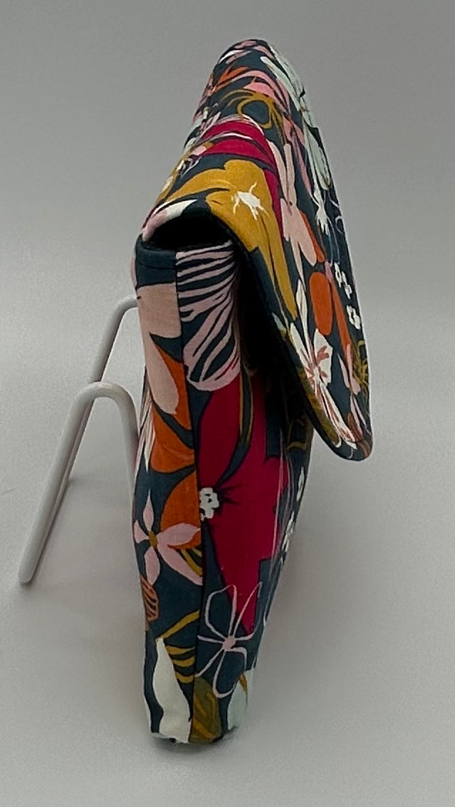 Modern Flowers Kindle Paperwhite Sleeve