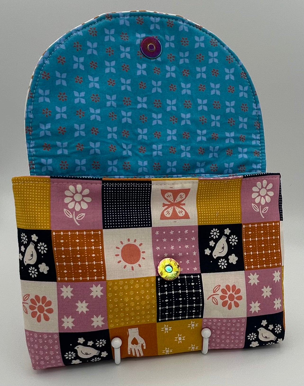 Retro Blossom Paperwhite Sleeve