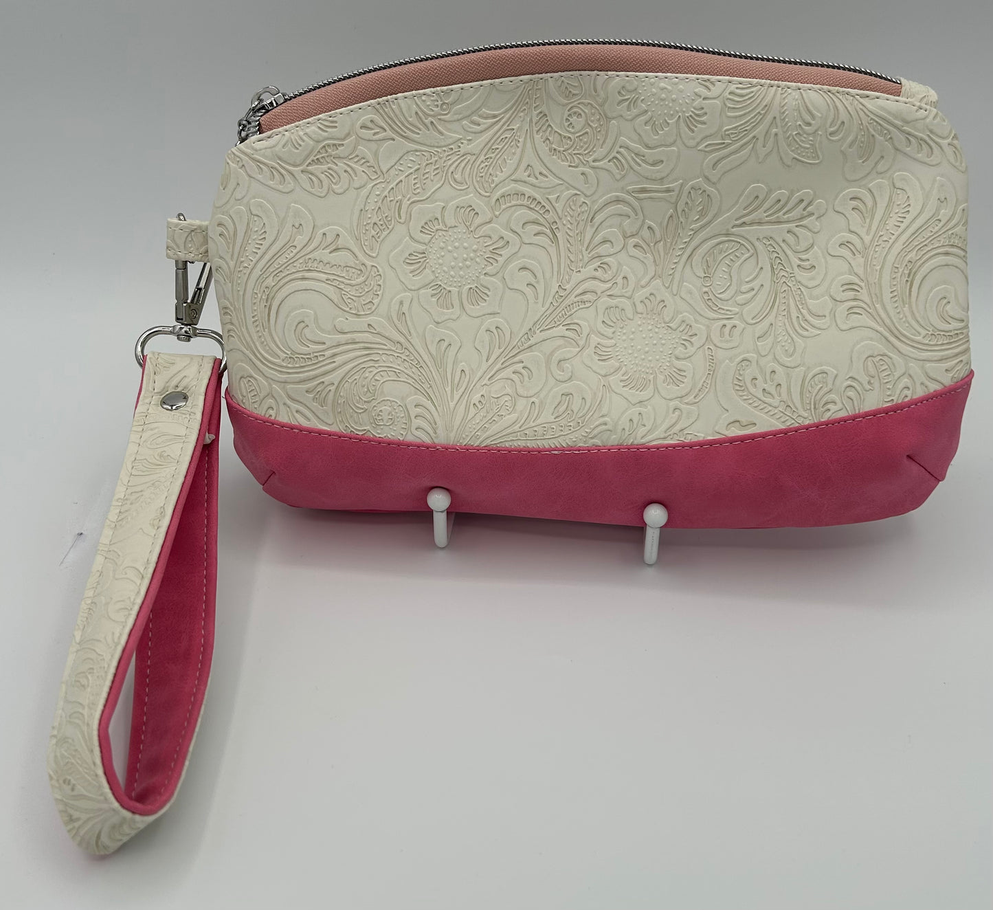 Clematis Wristlet